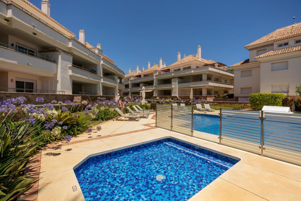 Apt 212 Heaven Beach Apartments, Guadalmansa Playa Estepona Exterior photo